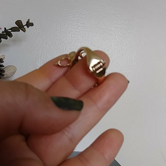 Ring - Picture 4 of 4